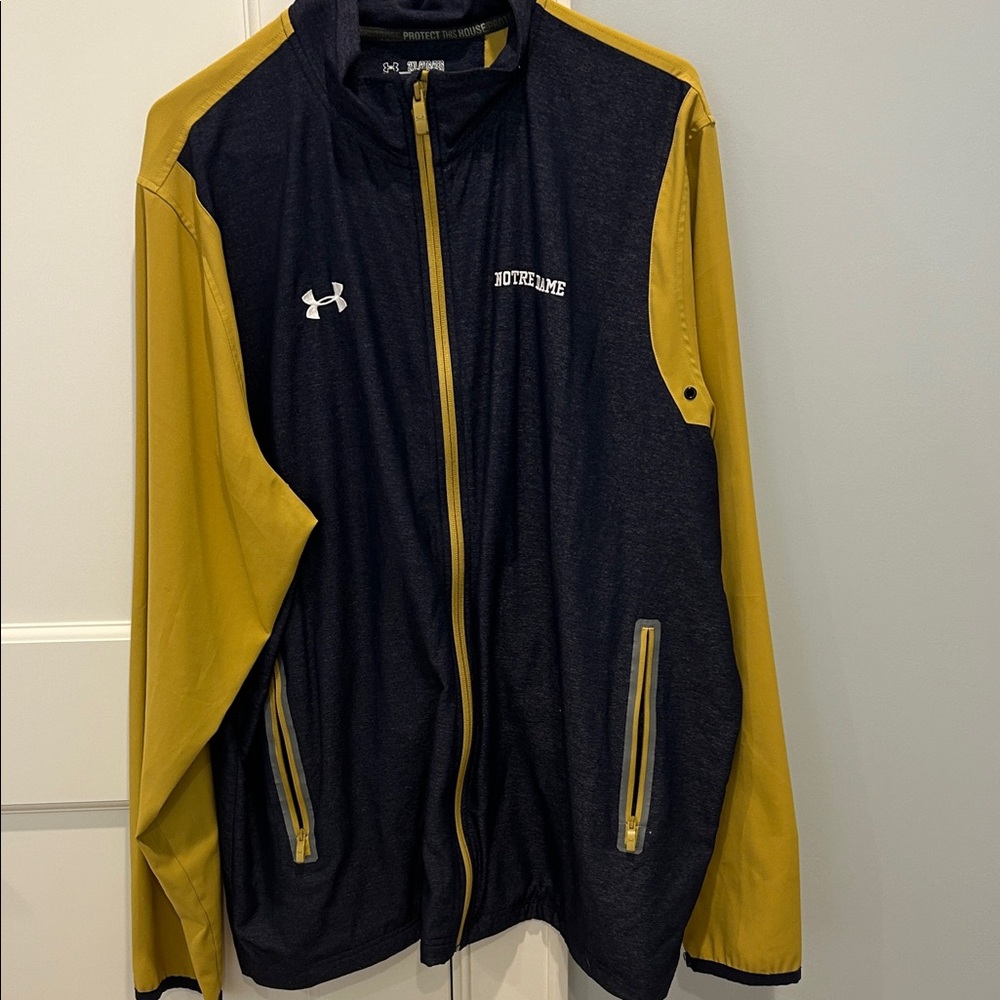 Under Armour Notre Dame Men's Navy and Gold game day lightweight zip jacket